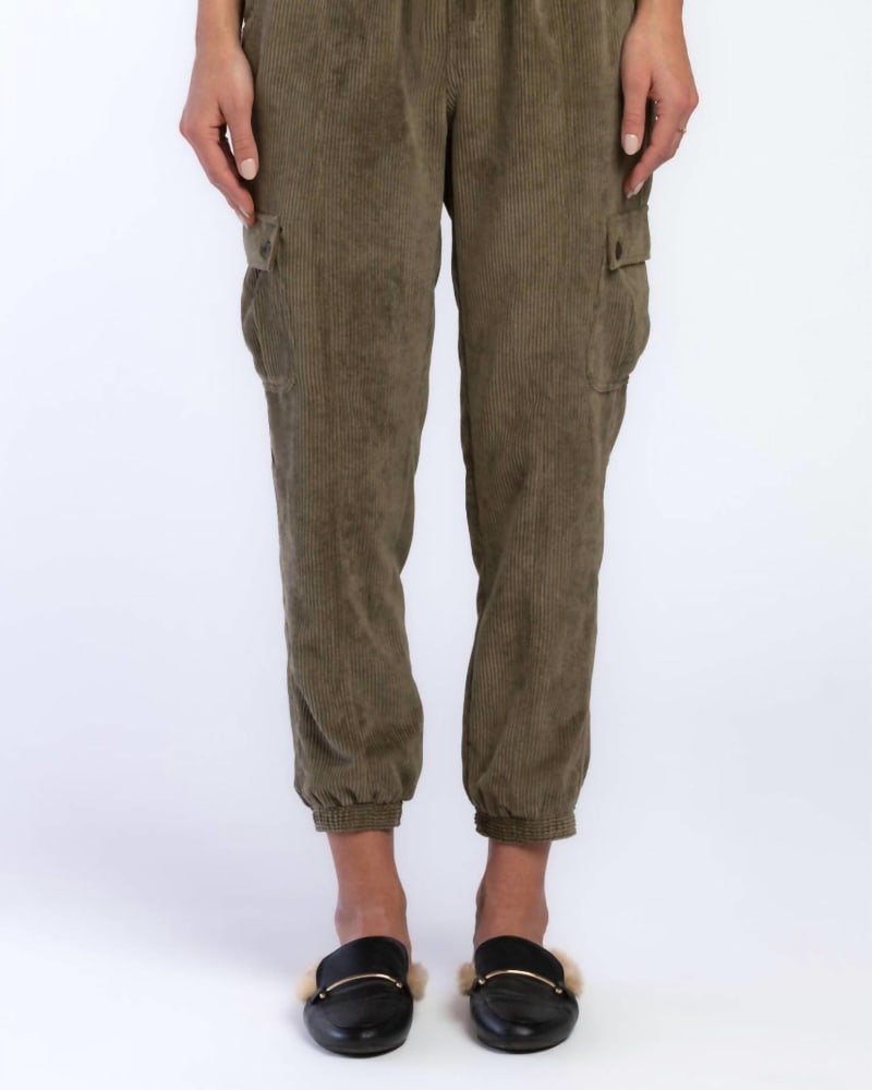 Front of a model wearing a size L Sylvia Jogger in Olive in Olive by Velvet Heart. | dia_product_style_image_id:339897